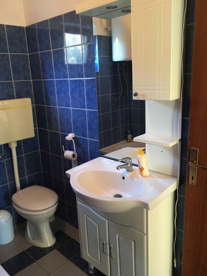 Apartmani Nina Σίμπενικ Εξωτερικό φωτογραφία