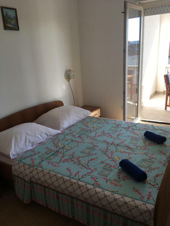 Apartmani Nina Σίμπενικ Εξωτερικό φωτογραφία